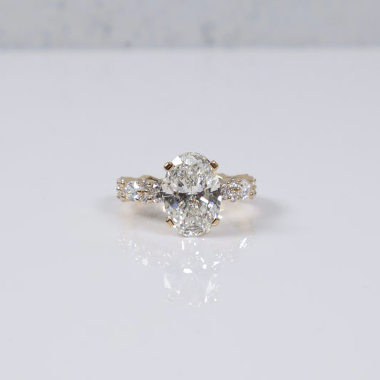 14K YG Lab Diamond Oval Cut Brilliant With Certificate Engagement Ring / 5.04gr / Sz 7 / 5.88 CTTW Lab VS / E-F