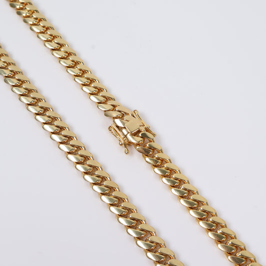 10K YG Cuban Links Chain / 123.3gr / 8.4mm / 24in /
