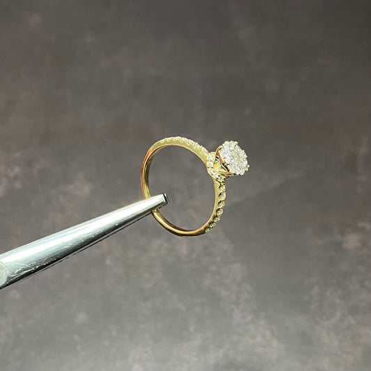 14K Yellow Gold Diamond Luxury Engagement Ring 0.54Ct Dia / 2.42gr / Size 6 3/4