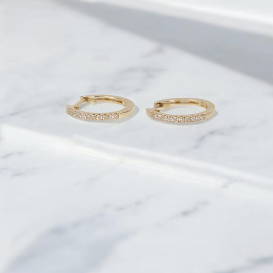 14K YG Diamond Fashion Hoop Earrings / 1.11gr / 0.5in / 0.15Ct Dia
