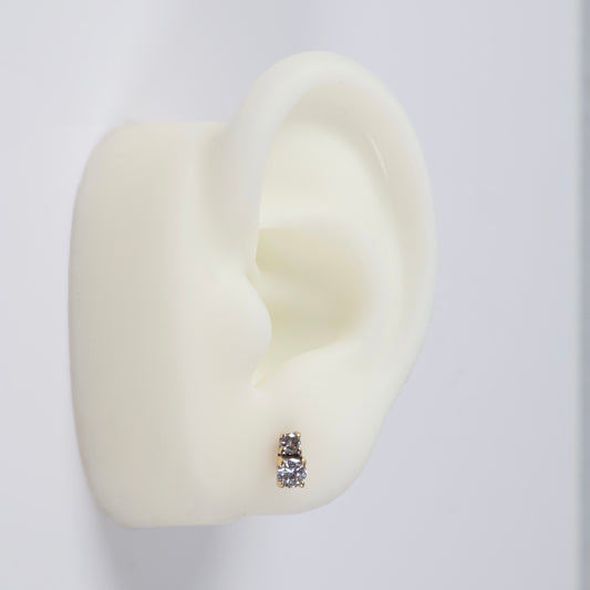 14K Yellow Gold Women Stud Earrings / 1gr