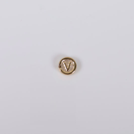 18K YG Letter V Textured Circle Ironwork / 0.2gr / 7mm /