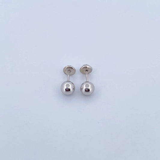 18K White Gold Smooth Ball Stud Earrings / 0.78gr / 7mm