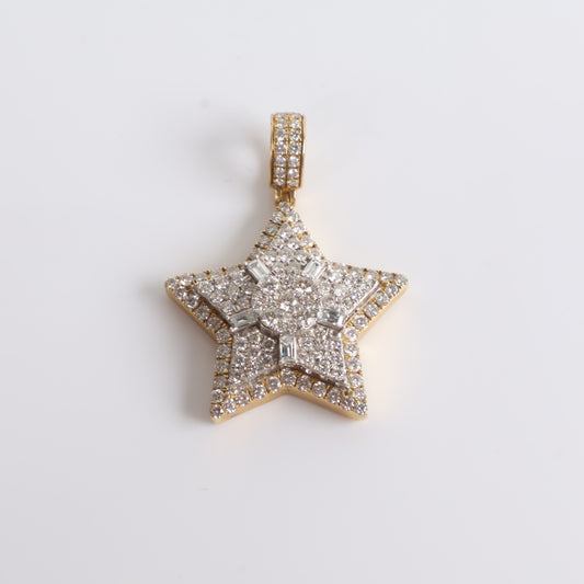 Star Pendant 14K Yellow Gold With Zirconia / 17.1gr