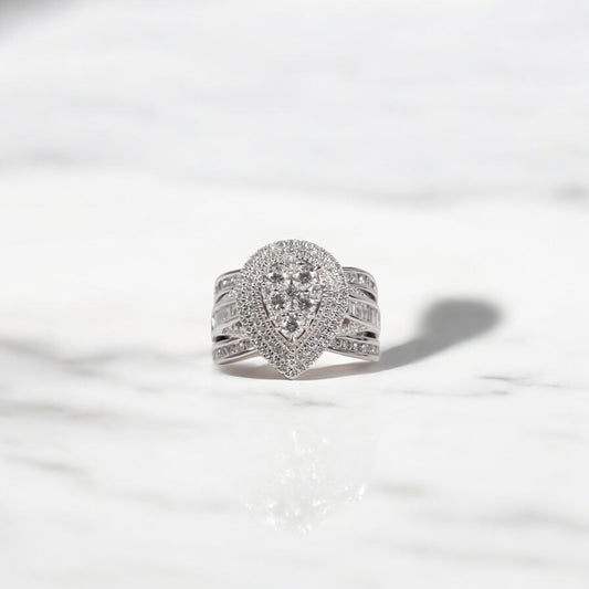14K WG Diamond Pear Rings / 9.7gr / Sz 7 / Wt Dia