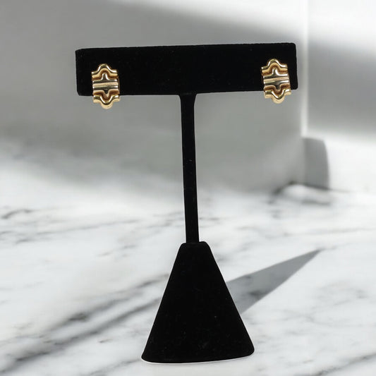 18K YG Fashion Stud Earrings / 1.91gr / 0.5in /