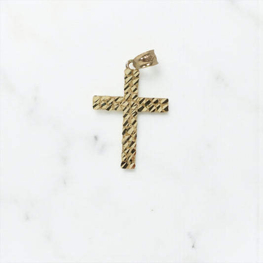 10K YG Nugget Cross Pendant / 1.5gr / 1.2in /