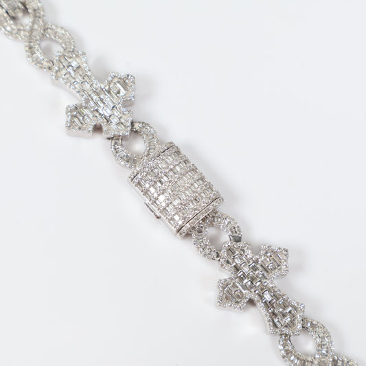 10K WG Diamond Infinite - Baguette Cross Chain / 121.35gr / 11.3mm / 22in / D-27.20Ct