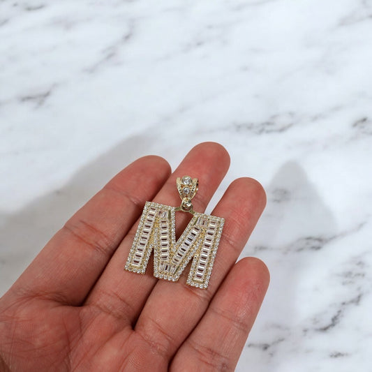 10K YG Big Letter M Pendant / 8.40gr / 1.5in