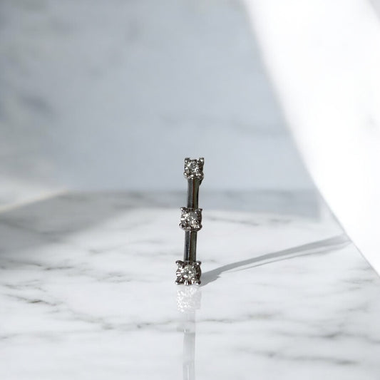 10K White Gold Diamond Luxury Pendant Ct Dia / 1.2gr