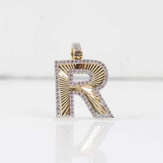 10K YG Diamond Letter R Pendant / 3.35gr / 0.8in / D-0.65Ct