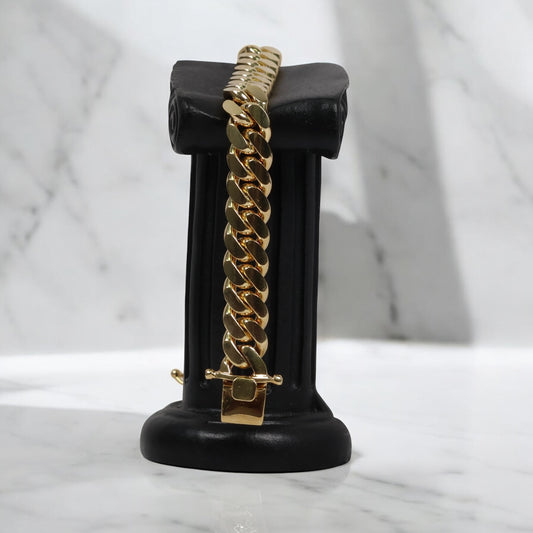 10K YG Micro Cuban Links Bracelet / 64.1gr / 10.3mm / 8 1/4in /