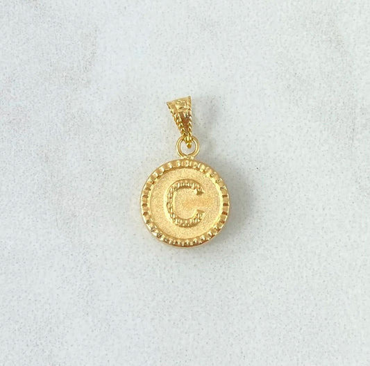 18K Yellow Gold Letter C Mate Pendant Bordered Circle / 0.56gr / 0.3in