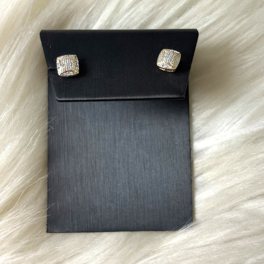 10K Yellow Gold Diamond Square Stud Earrings 0.12Ct Dia / 0.52gr