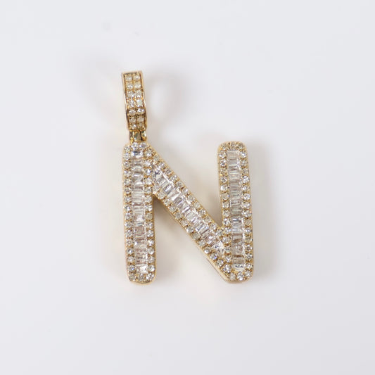 10K YG Diamond Baguette Letter N Pendant / 4.4gr / 0.8in / D-0.69Ct