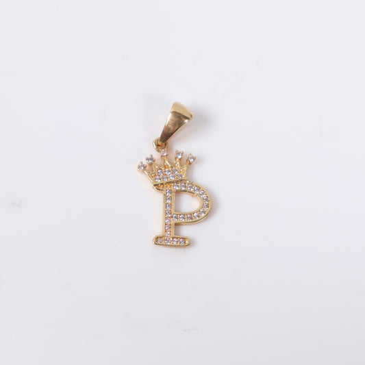 18K YG Letter P With Crown Pendant / 1.5gr / 0.7in / White Zircons