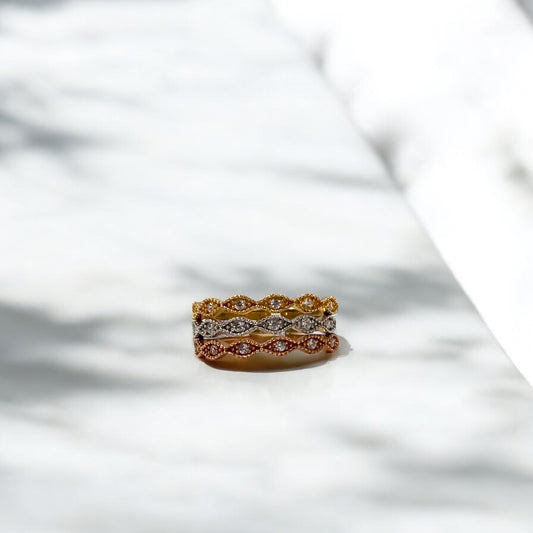 18K Three Colour Gold Three Line Eyes Ring With Zircons / 5.1gr / Size 8.5