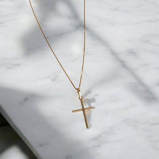 18K Yellow Gold Cross Jewelry Set / 1.8gr / 16in