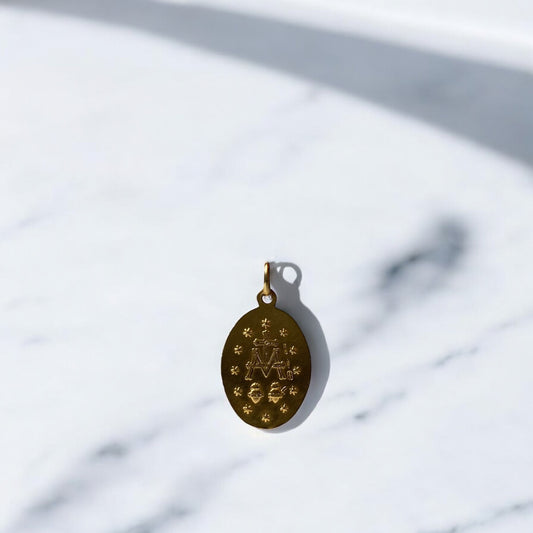 18K Yellow Gold Virgen Pendant / 4gr