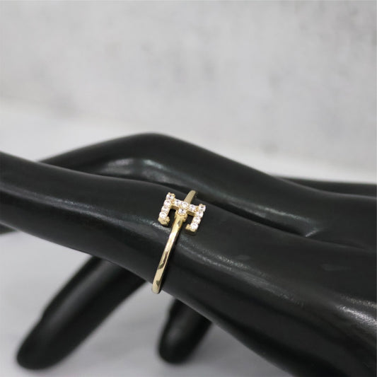 14K YG Letter E Ring / 1.35gr / Sz 7.5