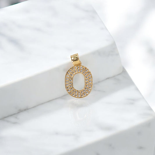10K Yellow Gold Letter O Pendant With Zircons / 1.3gr / 1in