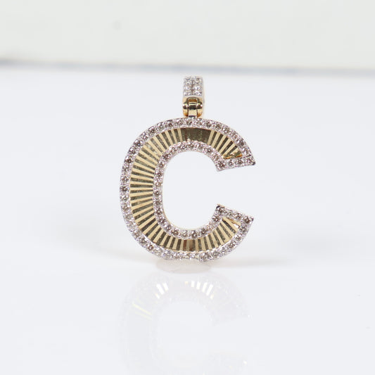 10K YG Diamond Letter C Pendant / 2.72gr / 0.8in / D-0.60Ct
