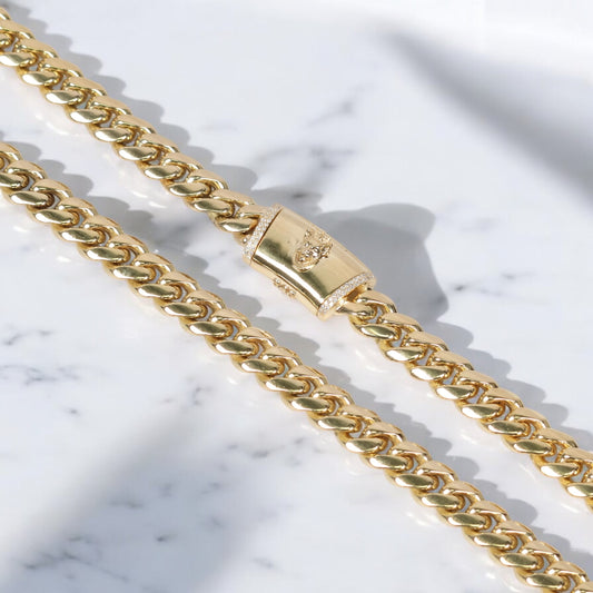 10K YG Cuban Links Chain / 104.54gr / 7.8mm / 26in / With Diamond On The Size Sleek Lock