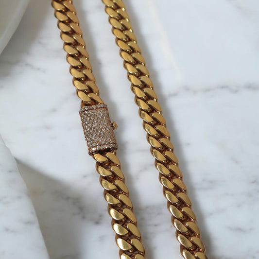 10K YG Cuban Links Chain / 66.32gr / 8.3mm / 15in / Ct Dia