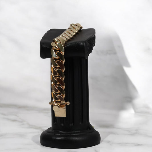 10K YG Cuban Links Bracelet / 72gr / 11.2mm / 8in /