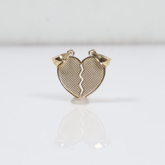 14K YG Broken Heart Pendant / 1.36gr / 0.6in /