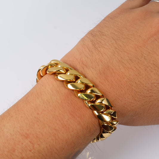 Yellow Gold Over Silver 999 Cuban Links Bracelet / 145.1gr / 15.4mm / 9in /