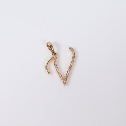 10K YG Diamond Little Letter V Italics Pendant / 1.3gr / 0.8IN / D-0.15Ct