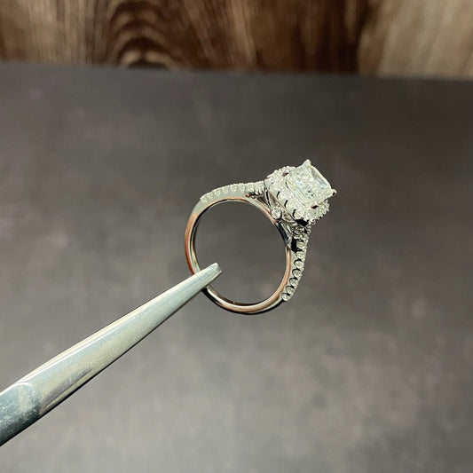 14K White Gold Lab Diamond Emerald Cut Engagement Ring 2.72Ct Lab Dia Vs / 4.99gr / Size 6.5