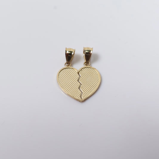 14K YG Broken Heart Pendant / 1.36gr / 0.6in /