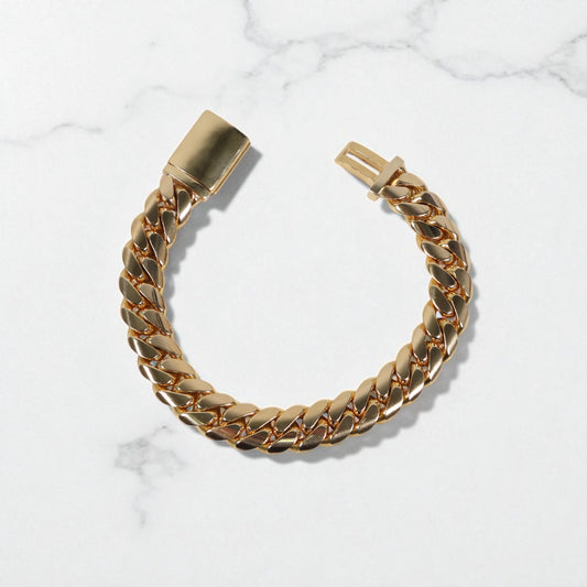 10K YG Cuban Links With Sleek Lock plain Bracelet / 113.1gr / 13.3mm / 9in /