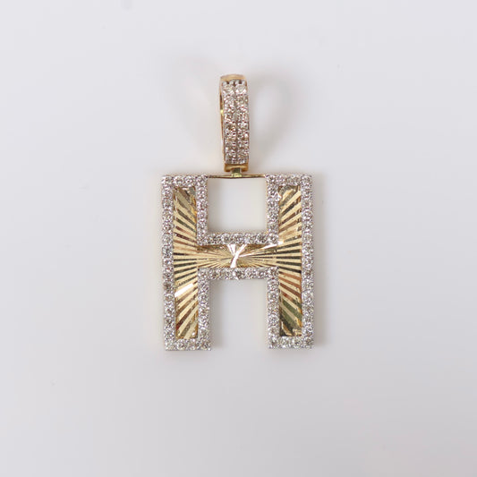 10K YG Diamond Letter H Pendant / 2.7gr / 0.8in / D-0.65Ct