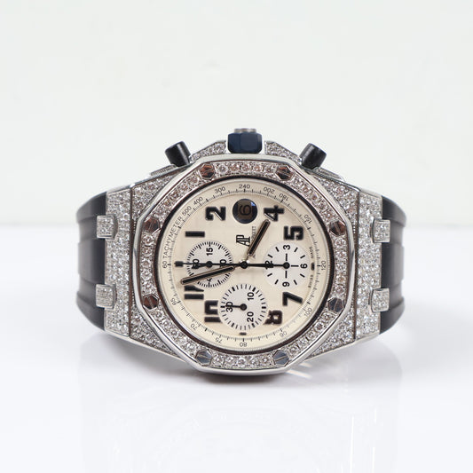 Watch Audemarts Piguet Royal Oak Offshore Chronograph Bussdown White Dial On Rubber Strap Ref 26170ST Watch / 42mm
