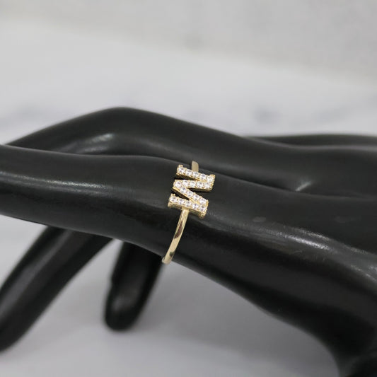 14K YG Letter M Ring / 1.57 / Sz 7 3/4
