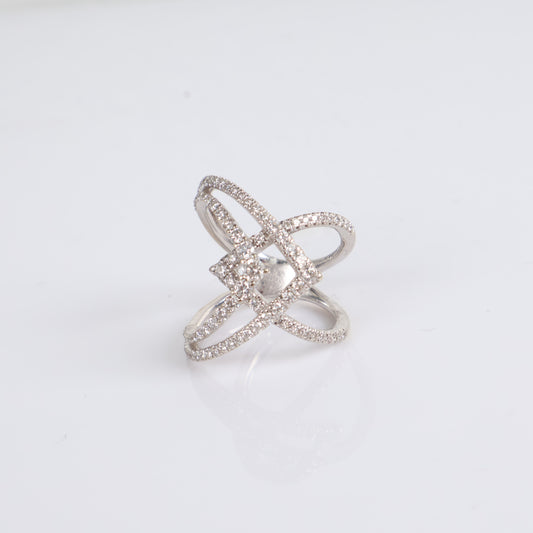 Wowen Ring 14K White Gold With Diamonds / 7.8gr / Size 6.5