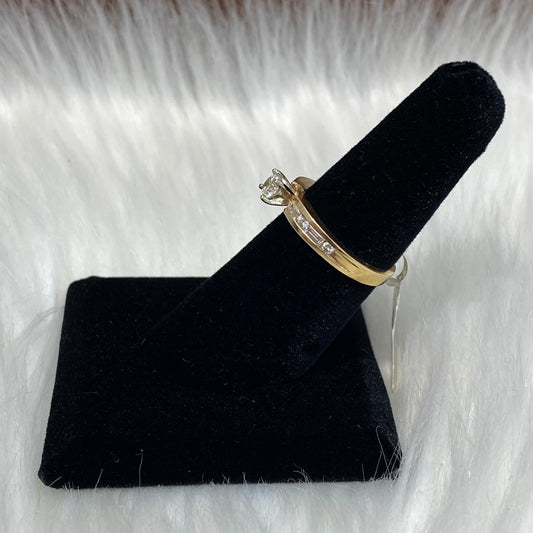 14K Yellow Gold Diamond Luxury Engagement Ring 0.40Ct Wd / 3.5gr / Size 6.5