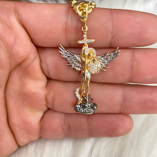 18K Yellow - White Gold Arcangel San Miguel Pendant With Zircons / 5.9gr