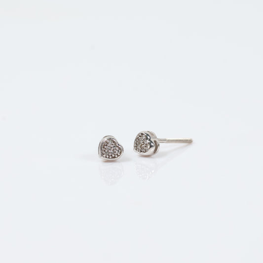 14K White Gold Diamond Heart Stud Earrings 0.03Ct / 1gr