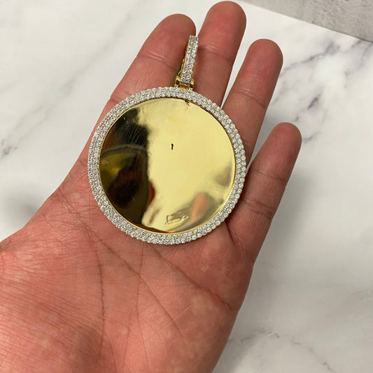 10K Yellow Gold Diamond Memorial Pendant 4.82Ct Dia / 16.9gr / 3-2.2in