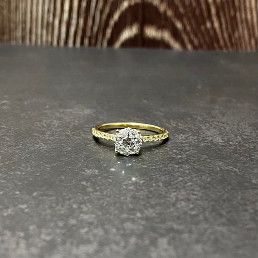 14K Yellow Gold Diamond Luxury Engagement Ring 0.54Ct Dia / 2.4gr / Size 6 3/4