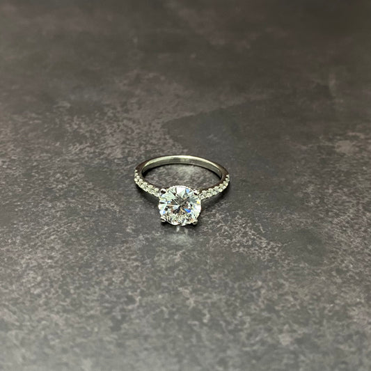 14K White Gold Lab Diamond Round Brilliant Engagement Ring 2.33Ct Lab Dia Vs / 3.05gr / Size 6 3/4