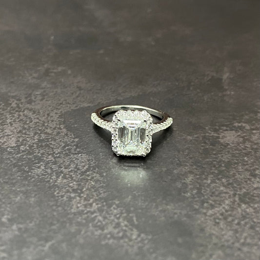 14K White Gold Lab Diamond Emerald Cut Engagement Ring 2.72Ct Lab Dia Vs / 4.99gr / Size 6.5