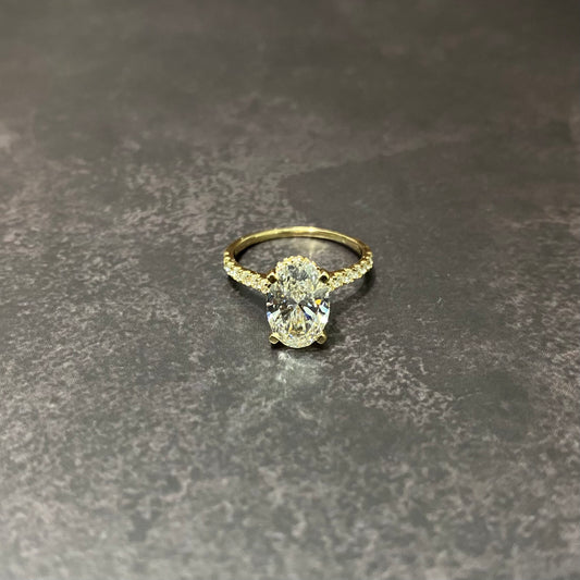 14K Yellow Gold Lab Diamond Oval Brilliant Engagement Ring 2.49Ct Lab Dia Vs / 2.88gr / Size 6.5