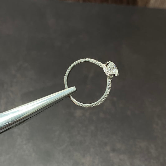 14K White Gold Lab Diamond Round Brilliant Engagement Ring 1.39 Ct Lab Dia Vs / 1.87gr / Size 6 3/4