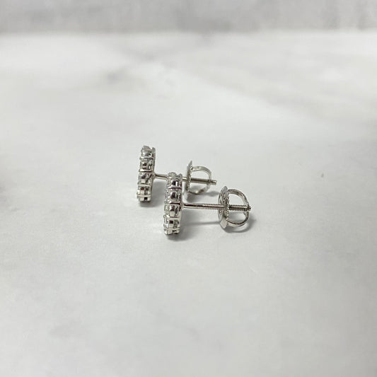 14K White Gold Lab Diamond Flower Round Stud Earrings 0.98Ct Lab Dia Vs / 1.41gr / 9mm