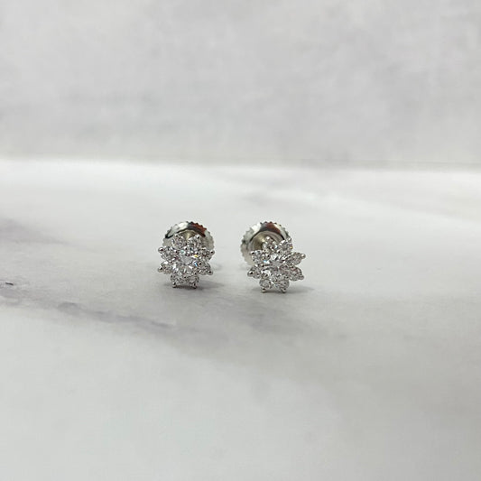 14K White Gold Lab Diamond Flower Petal Stud Earrings 0.50Ct Lab Dia Vs / 0.93gr / 6mm